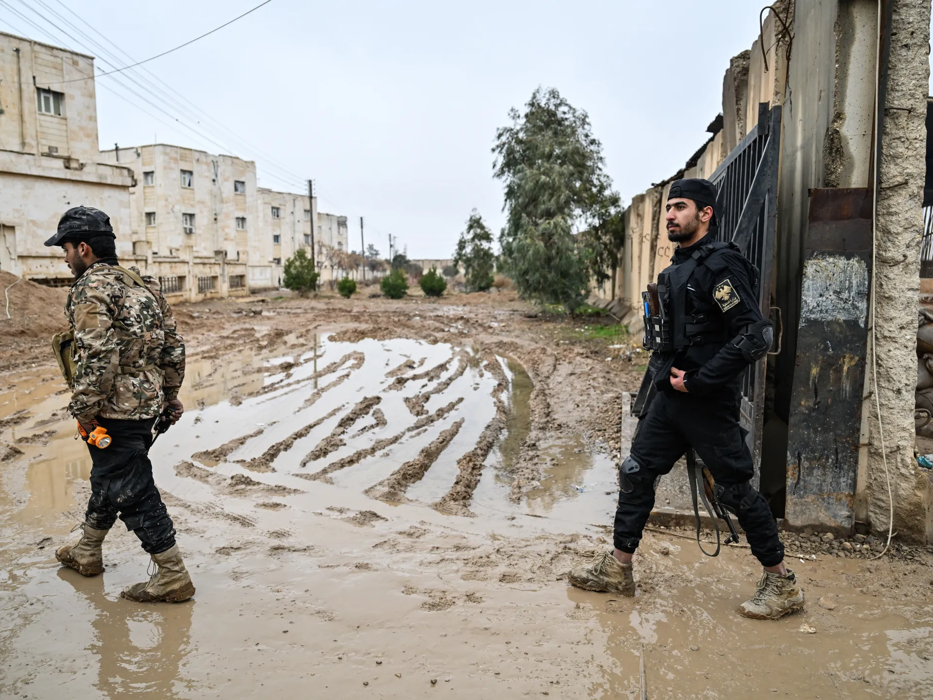 Au moins sept morts dans un incendie de prison dans le nord de la Syrie