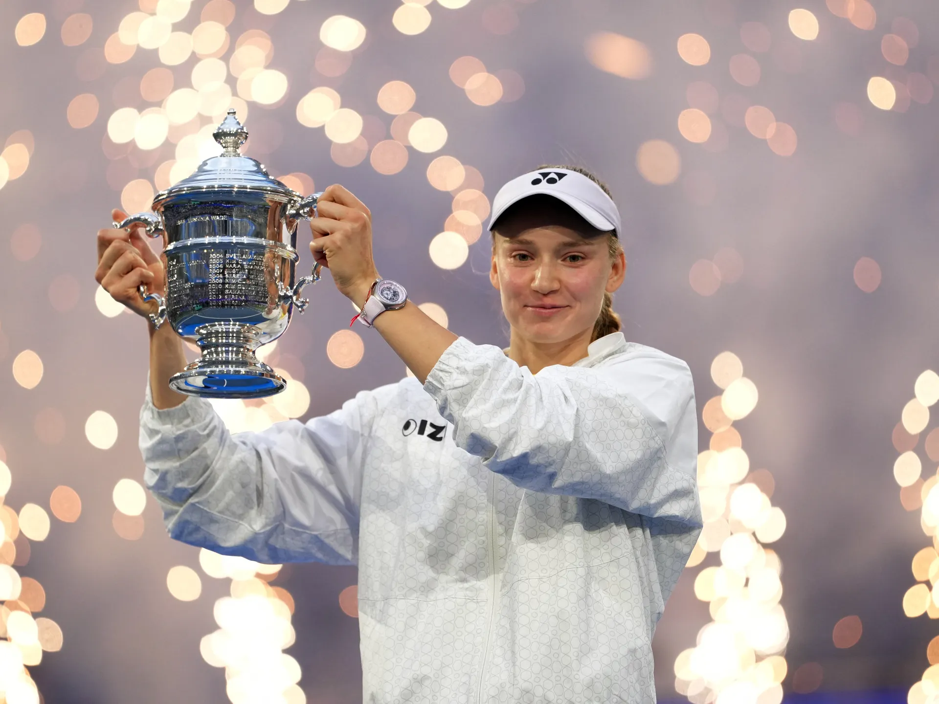 Elena Rybakina bat Aryna Sabalenka en finale du simple dames de l'US Open