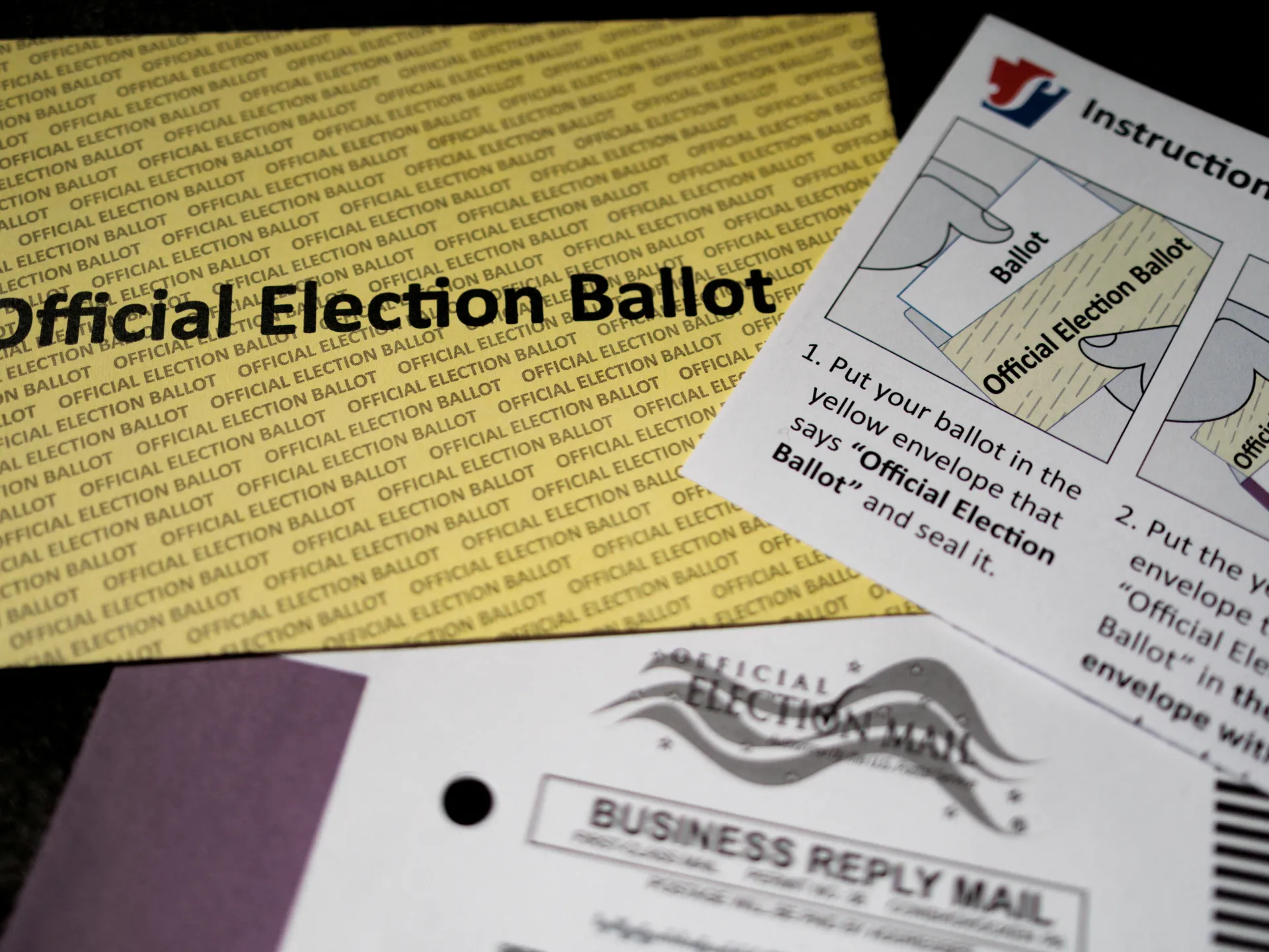 La Cour suprême des États-Unis rejette les plans de Trump sur les bulletins de vote par correspondance : pourquoi c'est important