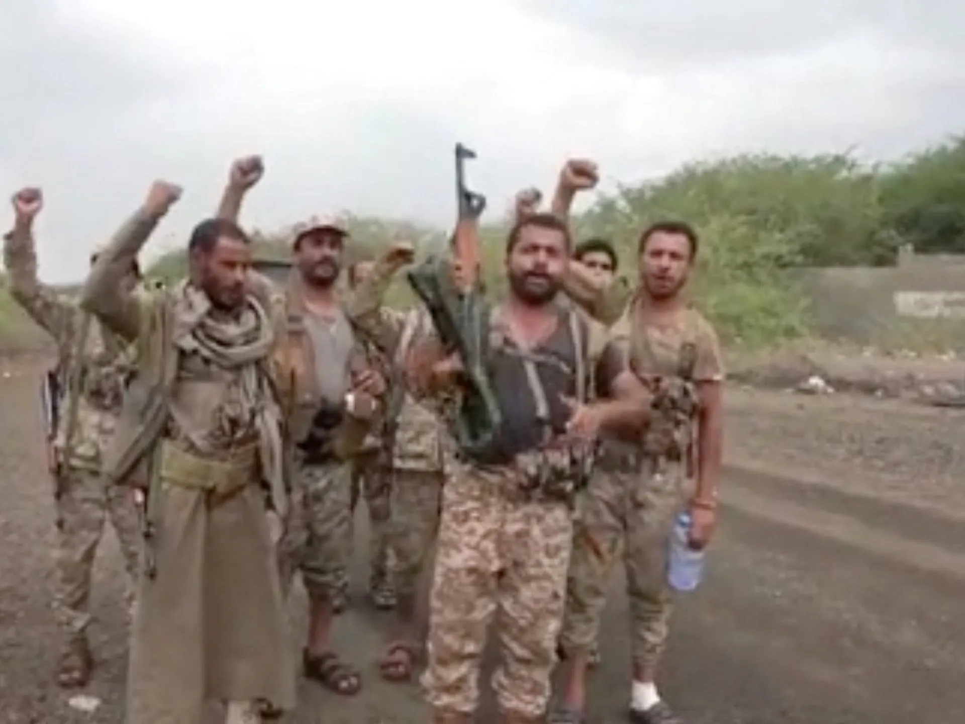 Les nations de la mer Rouge observent les Houthis s'emparer du détroit de Bab el-Mandeb