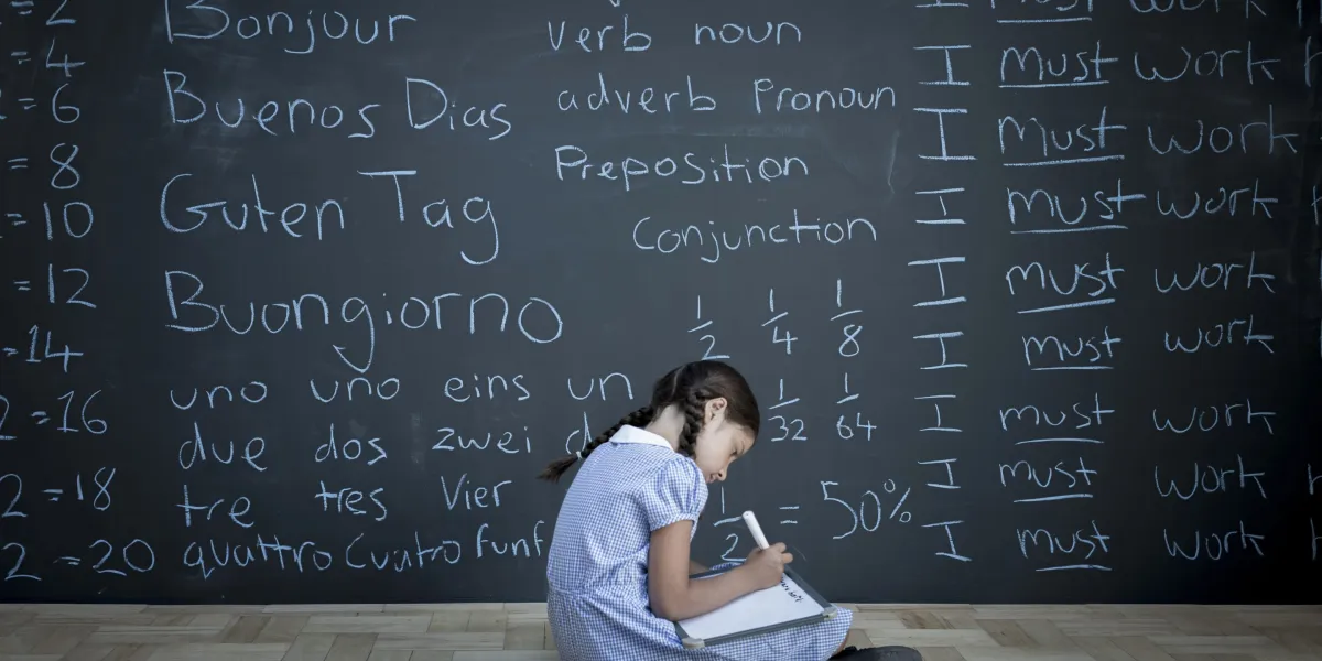 Pourquoi la maîtrise d'une langue nécessite toujours une interaction humaine