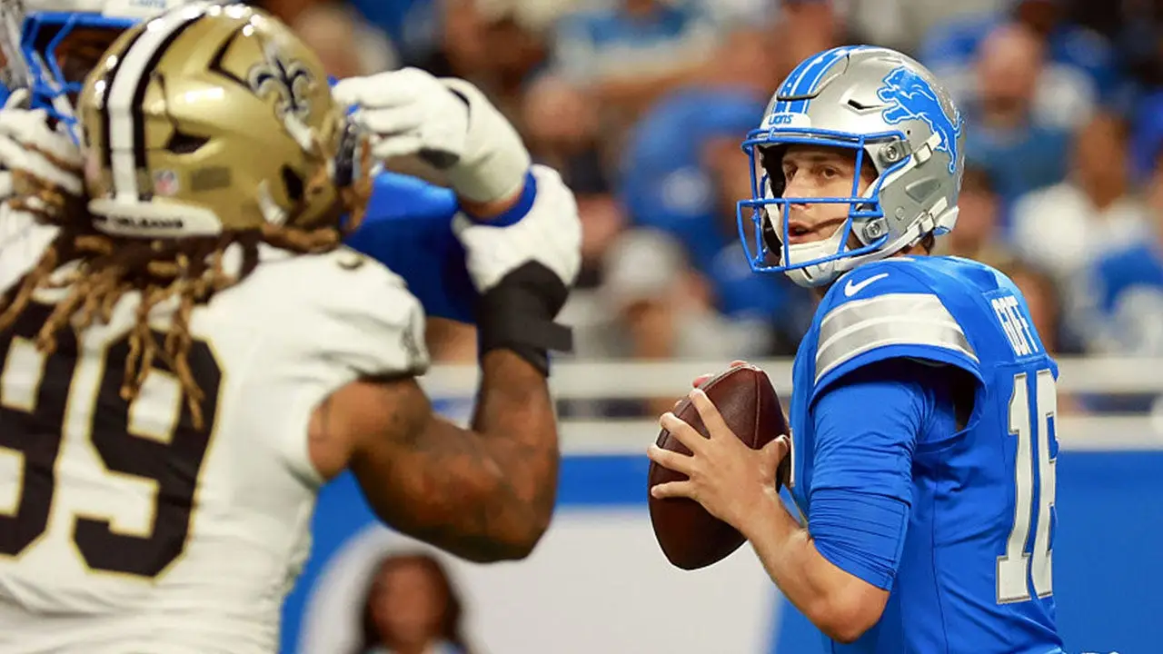 La défense des Saints se voit refuser un touchdown contre les Lions après un fumble de Jared Goff spectaculairement annulé