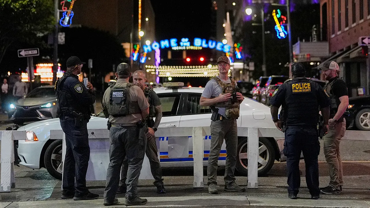 Une mère de Memphis affirme que Trump a ramené la paix dans les rues alors qu'un procureur démocrate combat la surveillance d'un groupe de travail