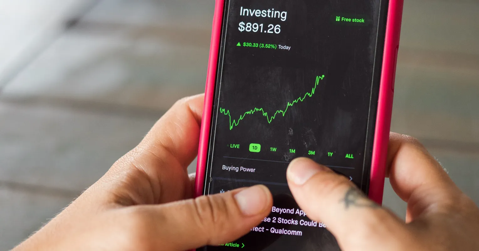 Comment tolérer l'incertitude financière lors de l'investissement