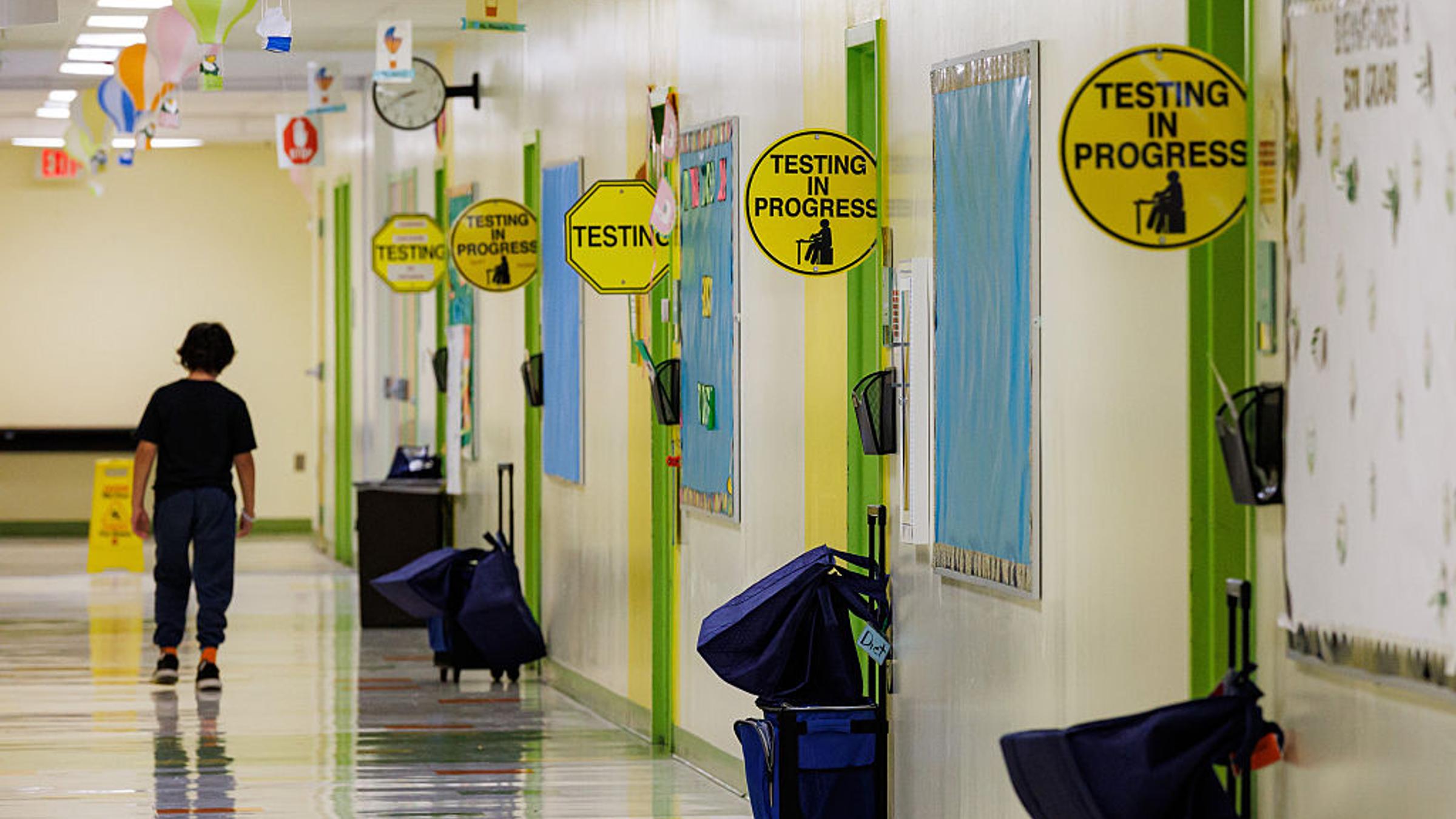 Pourquoi les résultats scolaires sont en baisse depuis une décennie