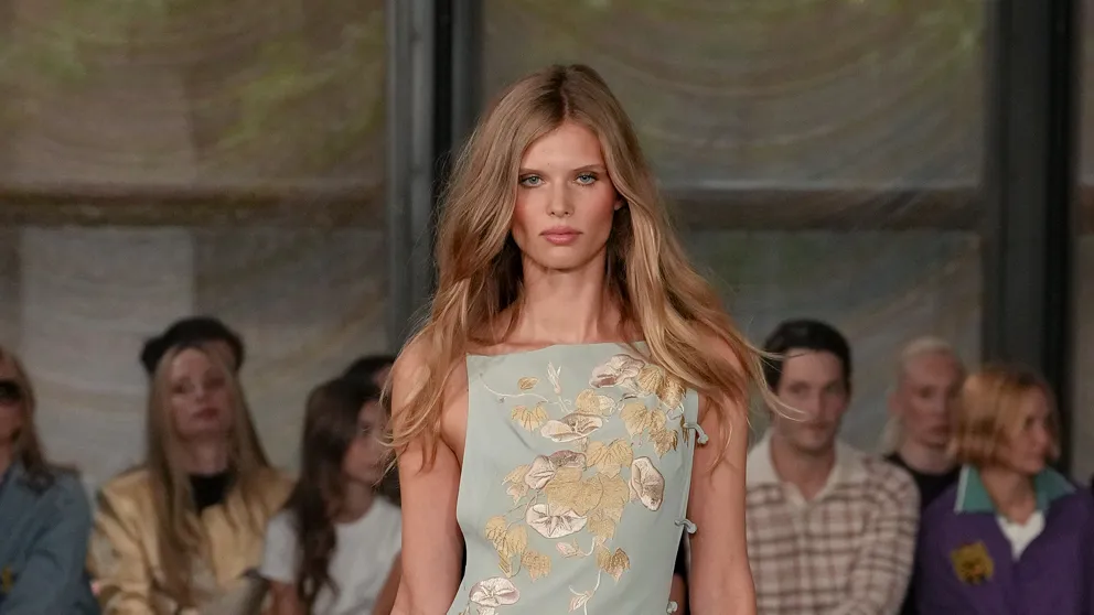 Collection Prêt-à-Porter Printemps 2027 de Conner Ives | Vogue