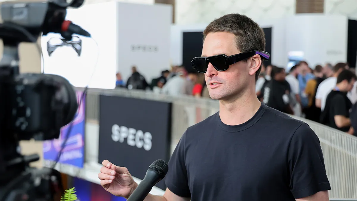 Evan Spiegel de Snap peut-il vous vendre un ordinateur pour votre visage ?