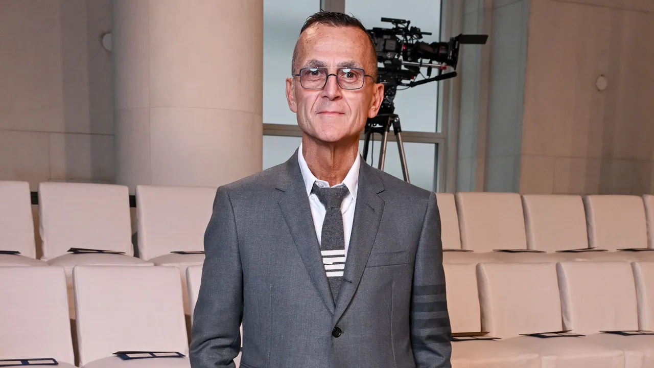 Steven Kolb, directeur général du CFDA, démissionne à la suite d'un altercations avec Peta