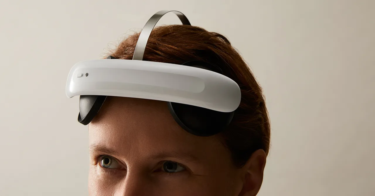 Un nouveau casque pour aider à lutter contre la dépression est désormais disponible aux États-Unis